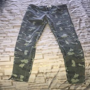 Army fatigue jeans